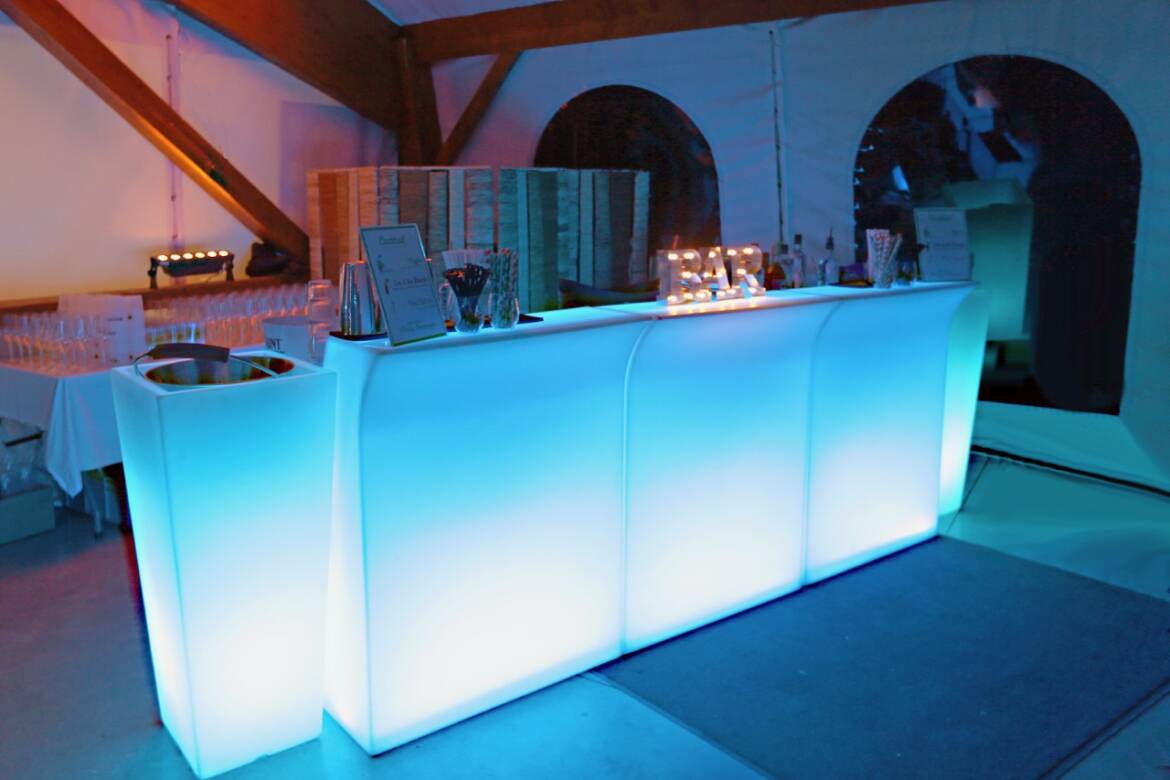 bar-a-cocktails-1.jpg